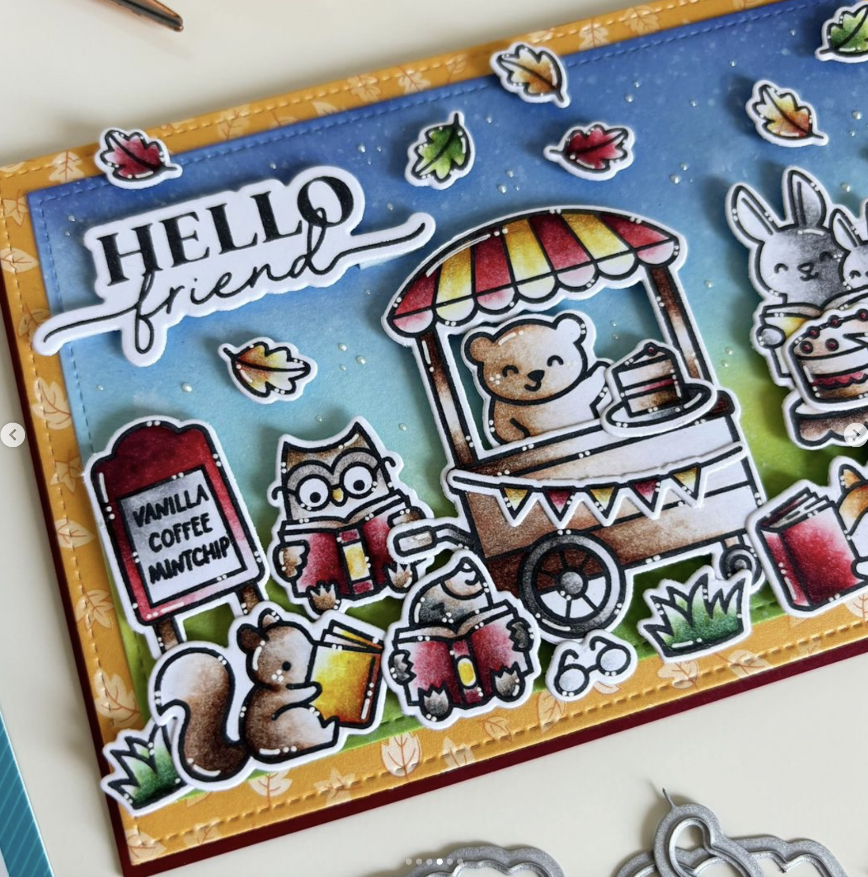 Little Woodland Library und Treat Cart  Little Woodland Library und Treat Cart