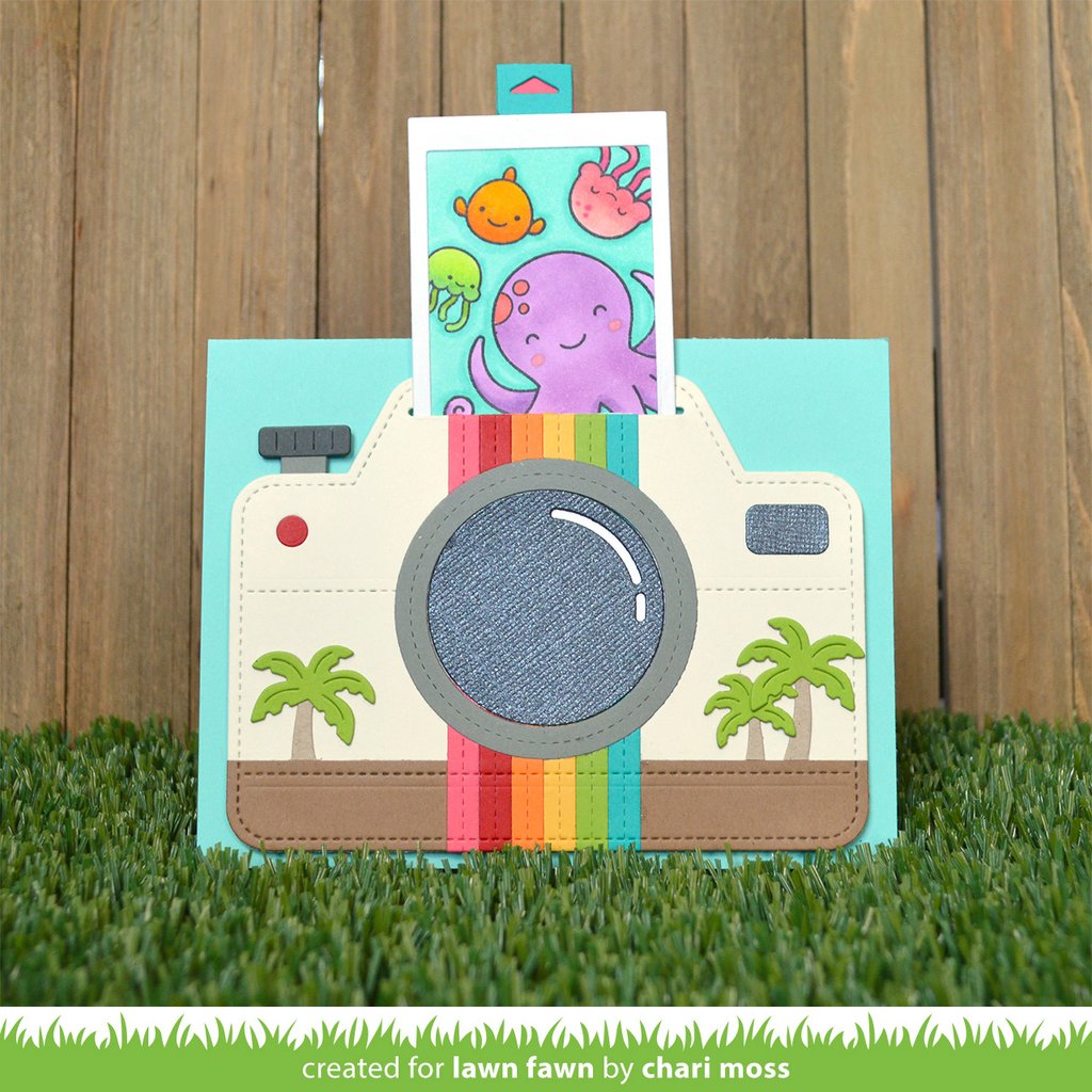 Magic Iris Camera pull-tab add-on - lawn cuts Magic Iris Camera pull-tab add-on - lawn cuts
