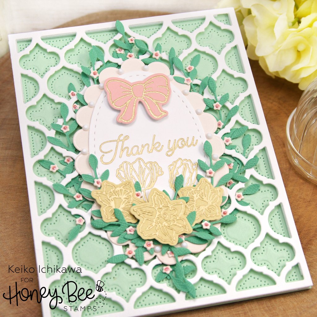 Quatrefoil A2 Cover Plate - Base - Honey Cuts