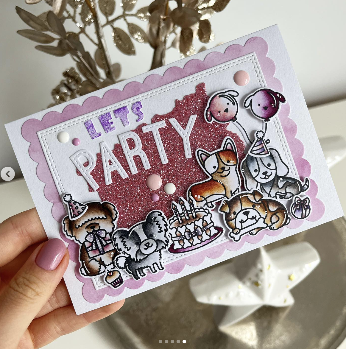 Hunde feiern Geburtstag