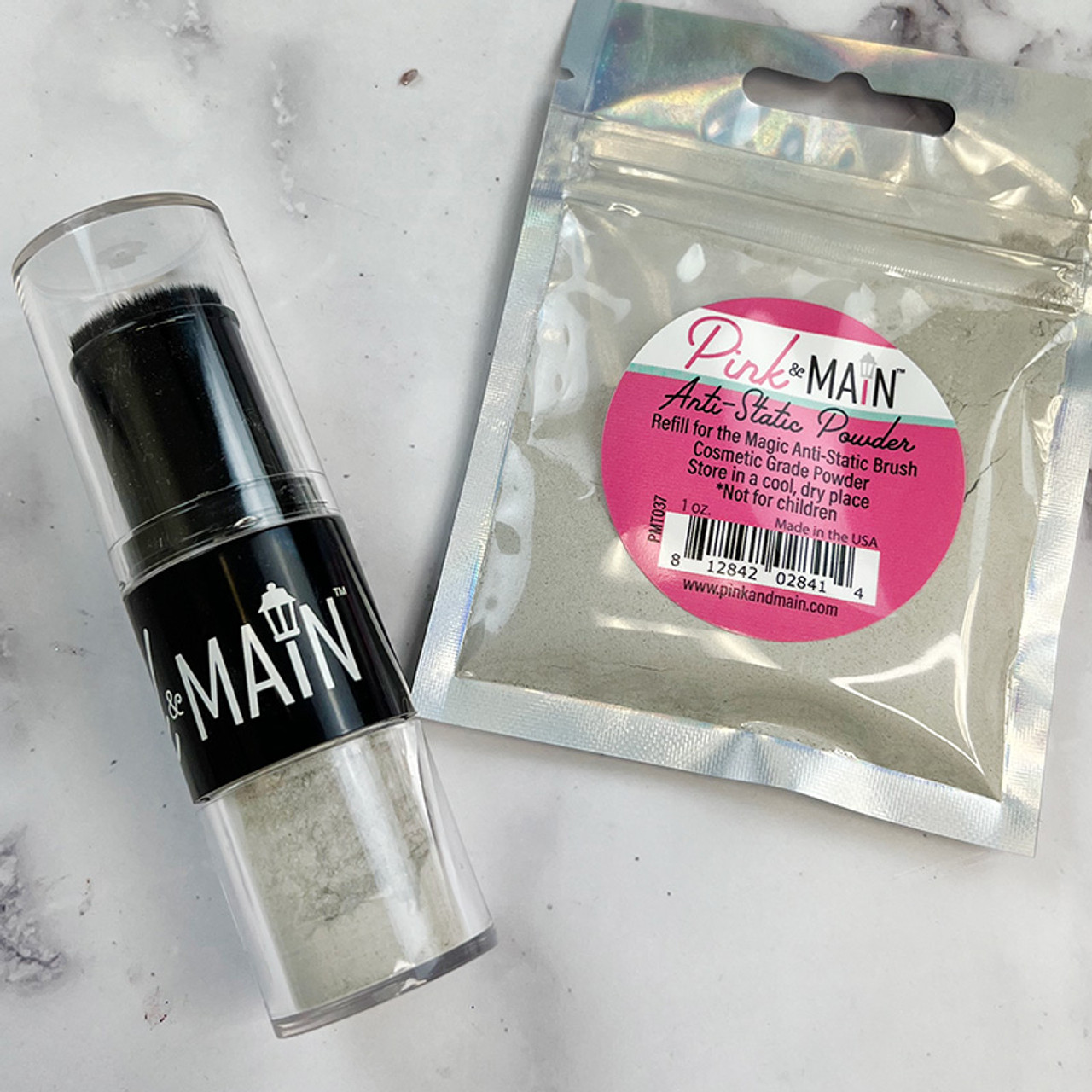 Magic Anti-Static Brush - Pink & Main Magic Anti-Static Brush - Pink & Main