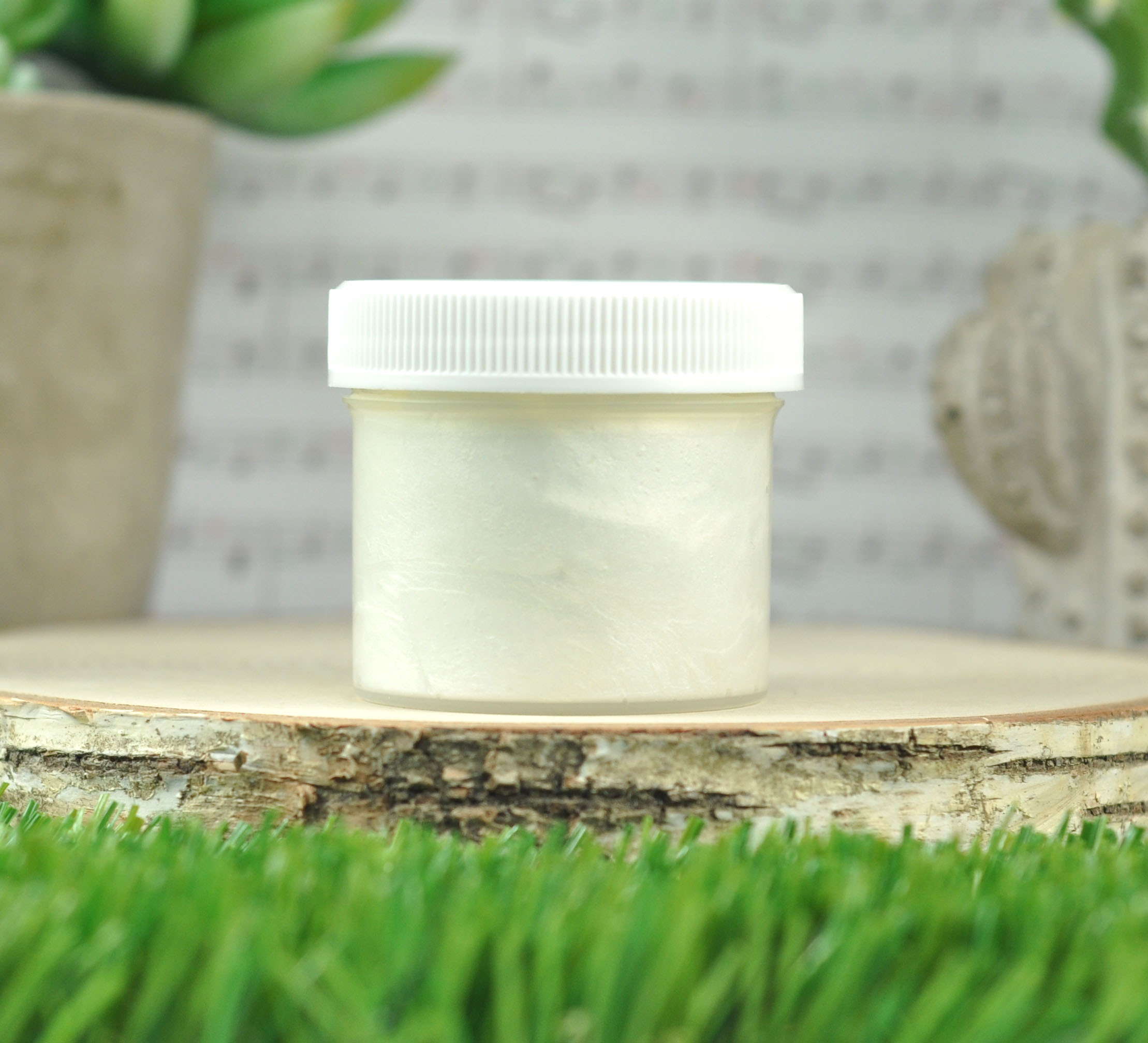 Pearl - Stencil Paste - Lawn Fawn