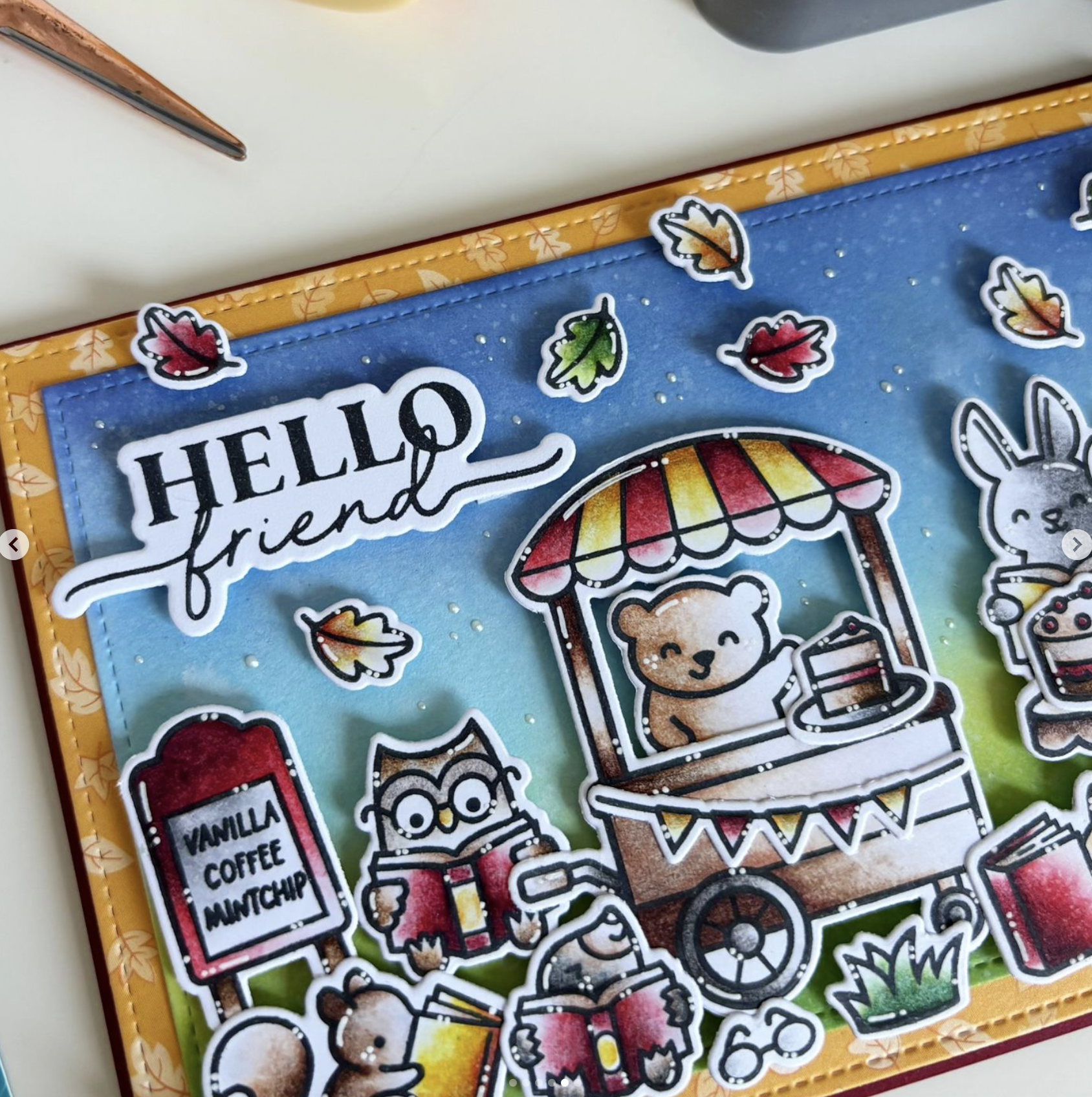 Little Woodland Library und Treat Cart  Little Woodland Library und Treat Cart