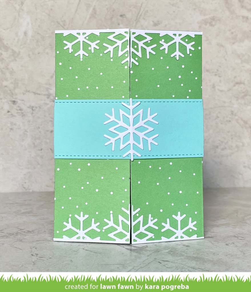 Snowflake Border - Lawn Cuts Snowflake Border - Lawn Cuts